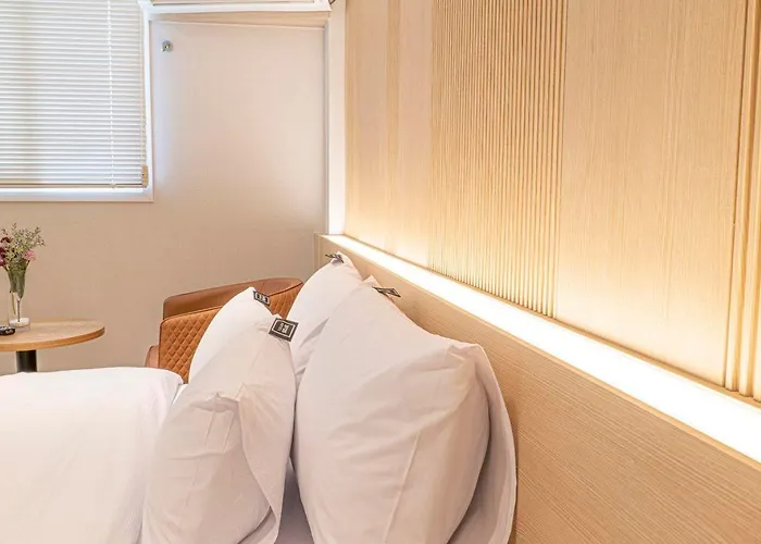 호텔 독산 넘버25 독산사거리점 *